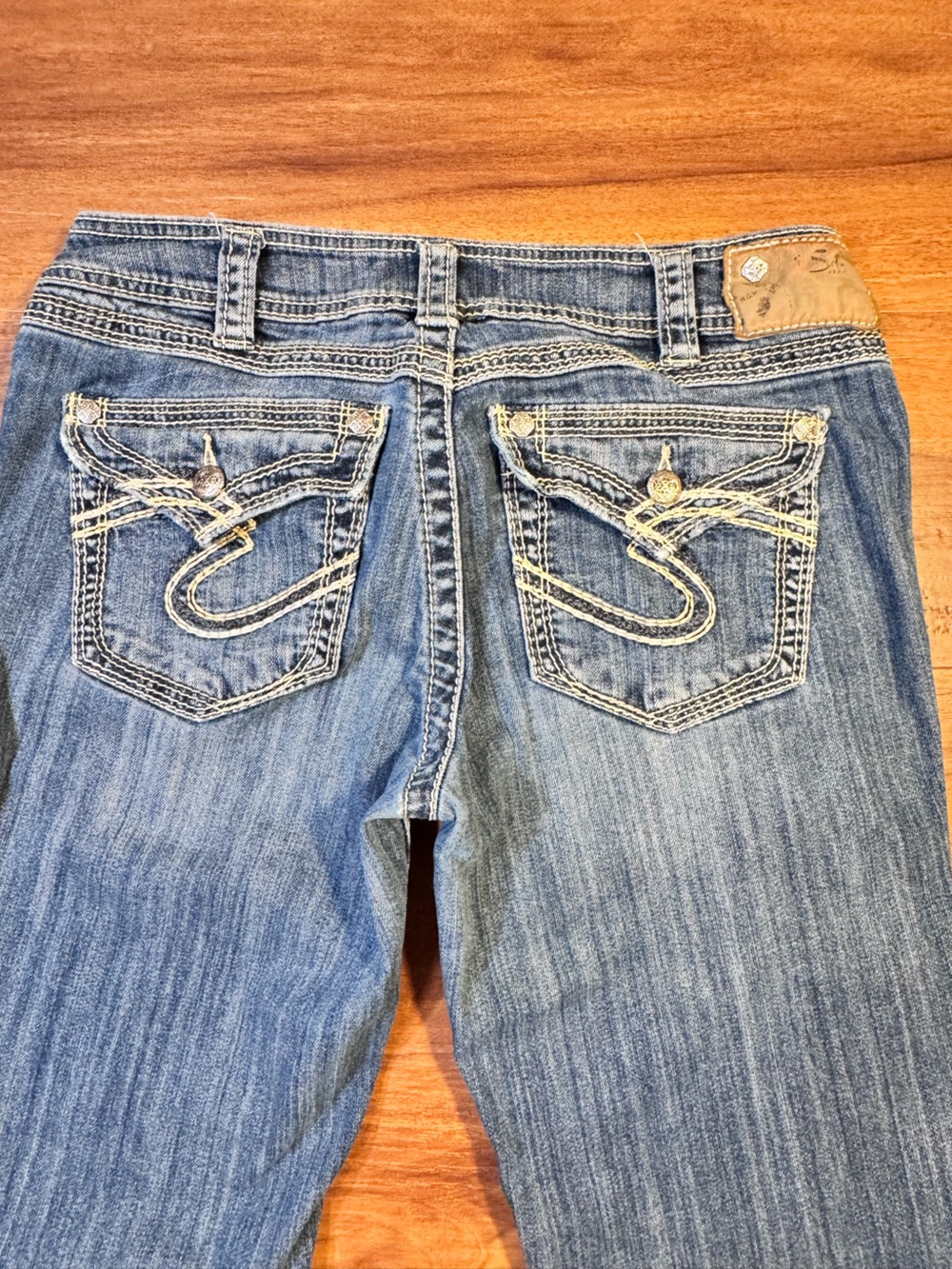 Silver Jeans Womens 30/33 Suki 17" Surplus Boot Leg Medium Wash Flap Pockets